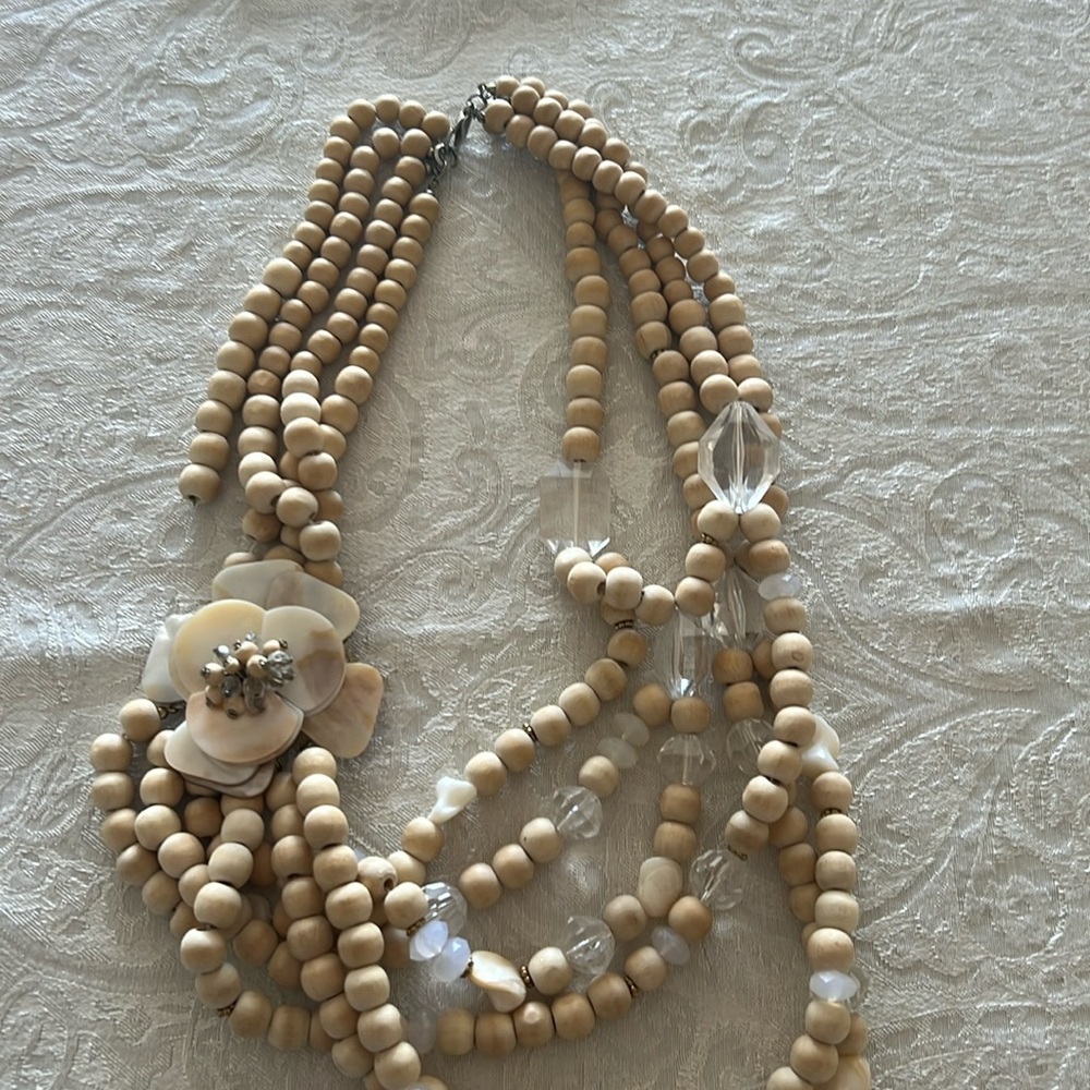 Wooden seashell necklace